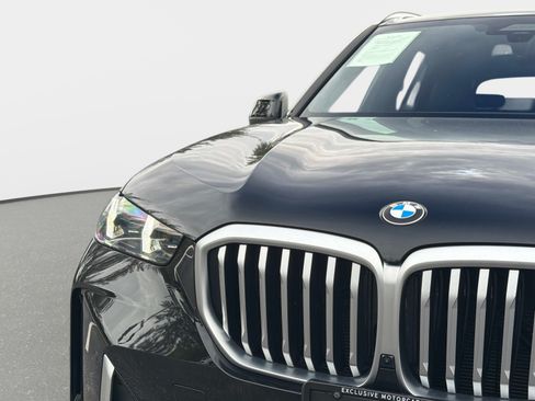 Used 2025 BMW X5 xDrive40i w/ Premium Essential Package AWD/4WD image 11