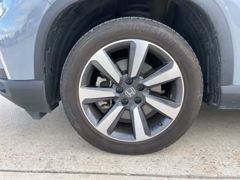 Used 2024 Honda Pilot Touring image 7