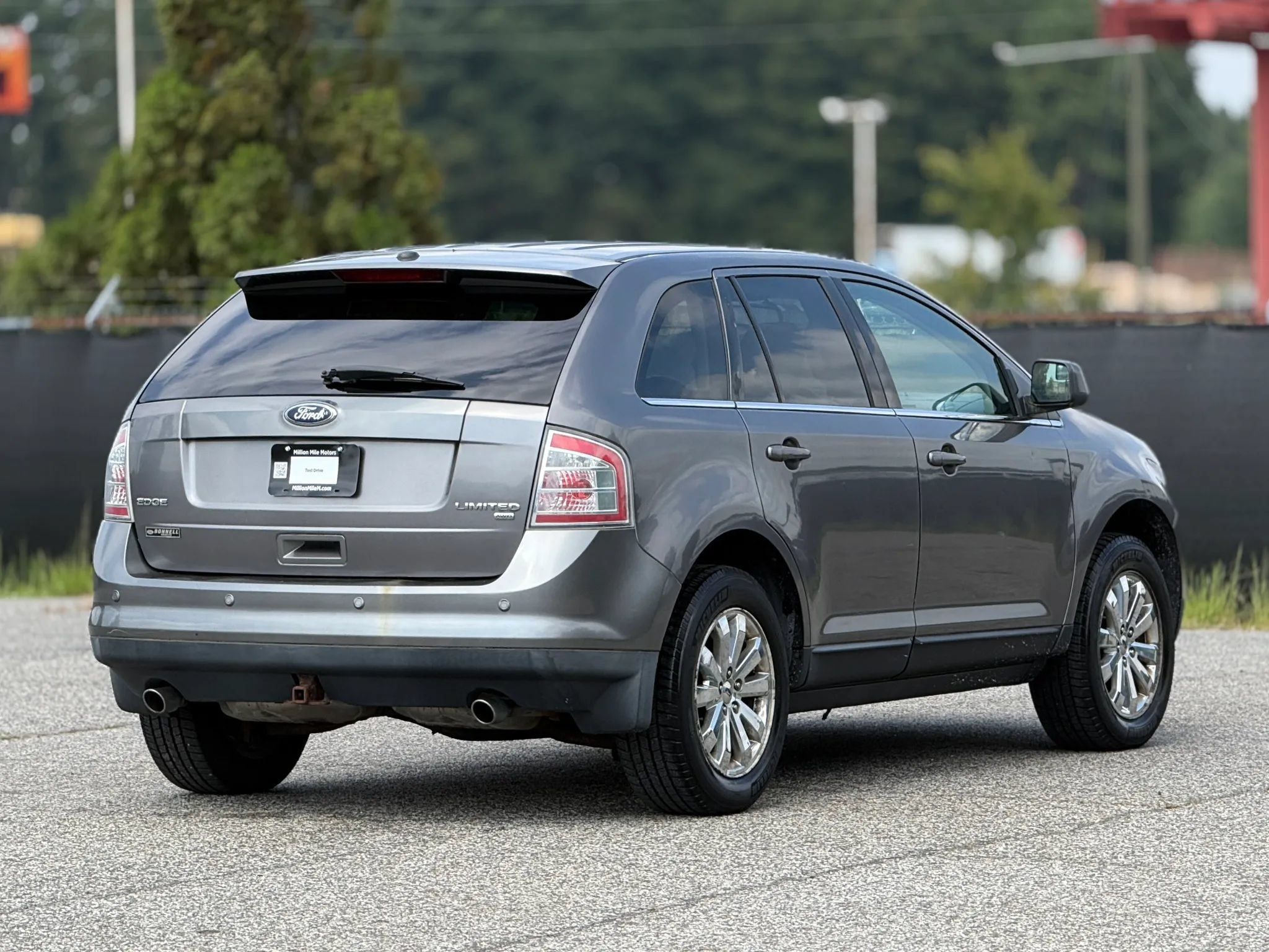 Used 2010 Ford Edge Limited AWD/4WD image 9