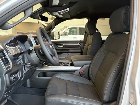 New 2026 RAM 1500 Big Horn AWD/4WD image 12