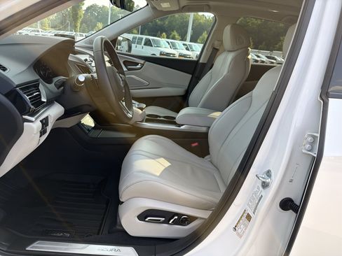 Used 2026 Acura RDX SH-AWD w/ Technology Package image 16