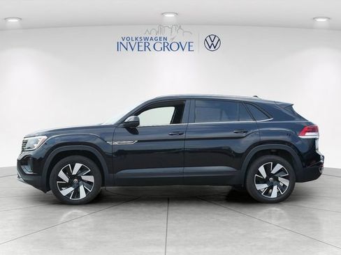 Certified 2026 Volkswagen Atlas Cross Sport SE AWD/4WD image 4