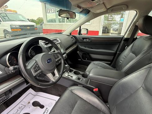 Used 2015 Subaru Legacy 2.5i Limited AWD/4WD image 9