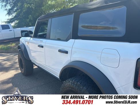 Used 2022 Ford Bronco Badlands image 6