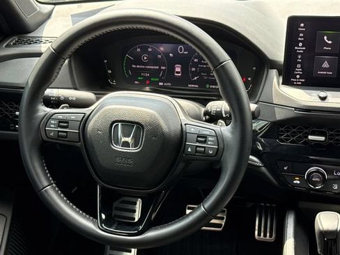 Used 2025 Honda Accord Sport image 13