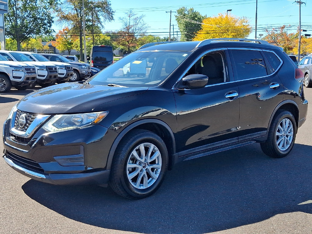 Used 2019 Nissan Rogue S w/ Special Edition Package AWD/4WD image 3
