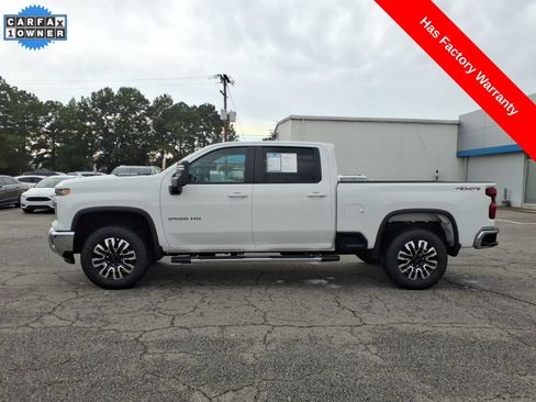 Used 2025 Chevrolet Silverado 2500 LT w/ Convenience Package AWD/4WD image 2