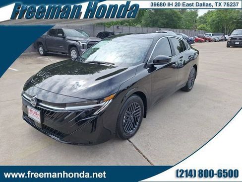 Used 2026 Nissan Sentra SV w/ Floor Mat Package FWD image 1