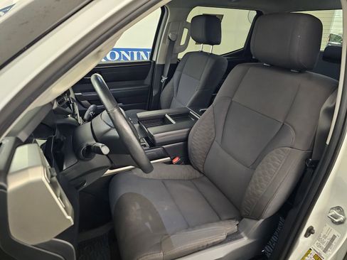 Used 2022 Toyota Tundra SR5 image 14