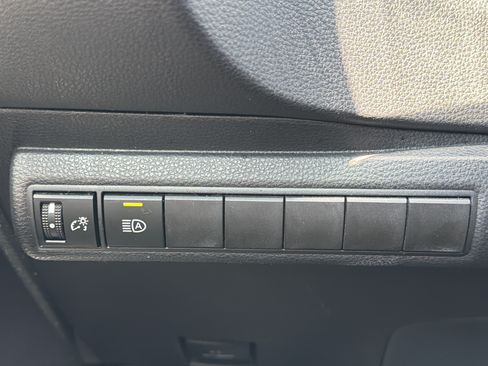 Used 2024 Toyota Corolla LE FWD image 14