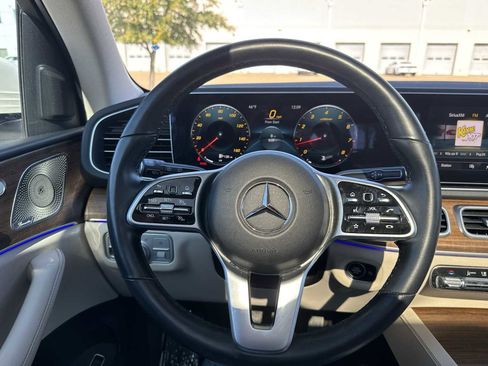 Used 2022 Mercedes-Benz GLE 350 image 11