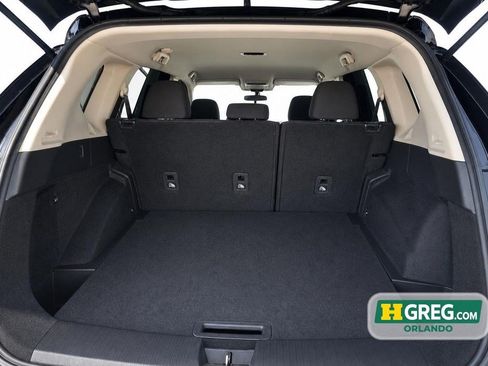 Used 2021 Nissan Rogue SV FWD image 17