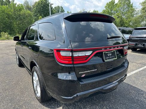 Used 2024 Dodge Durango GT AWD/4WD image 12