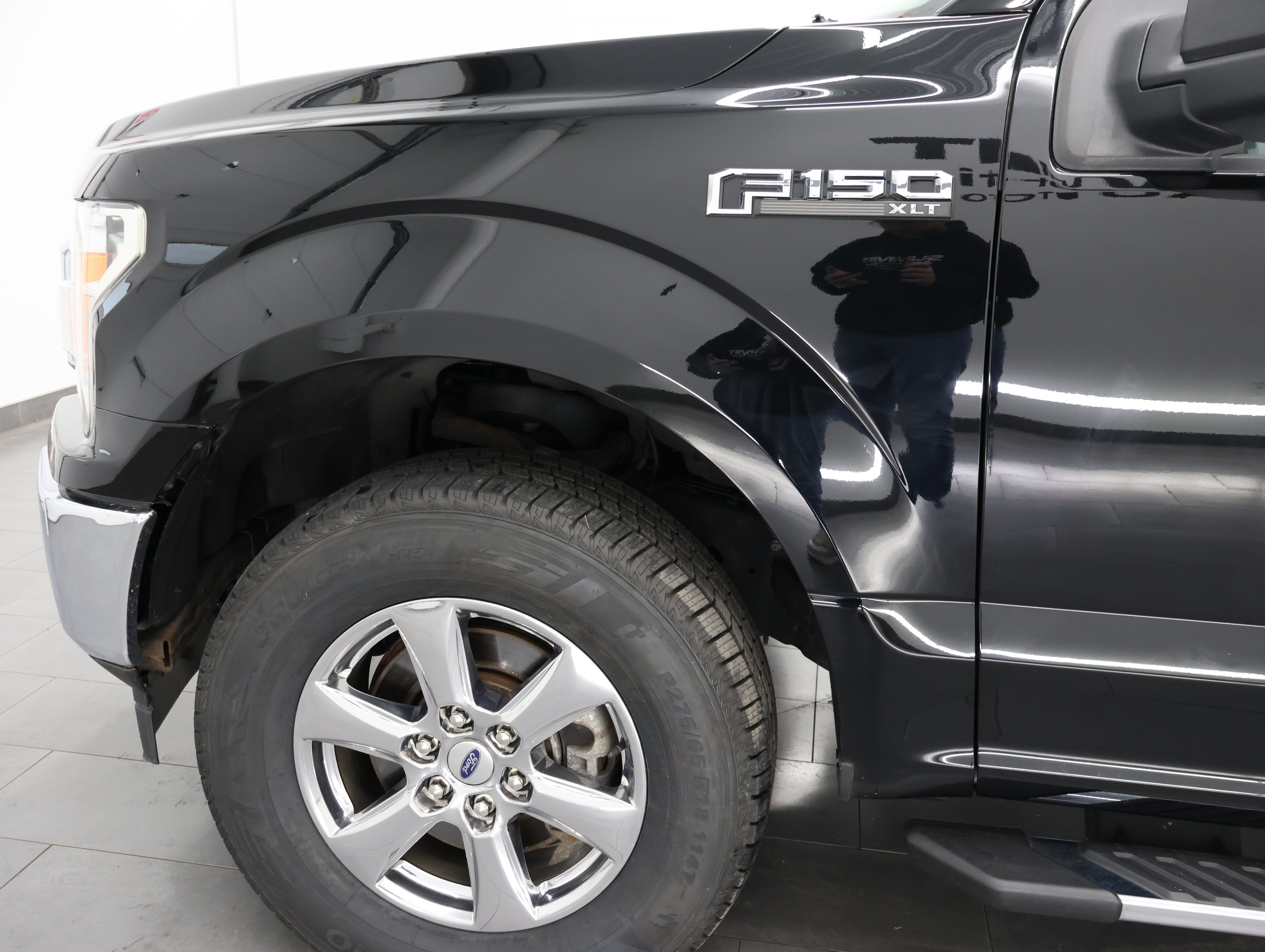 Used 2018 Ford F150 XLT w/ Equipment Group 302A Luxury AWD/4WD image 31