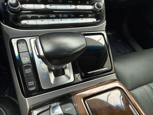 Used 2019 Genesis G90 5.0 Ultimate RWD image 31