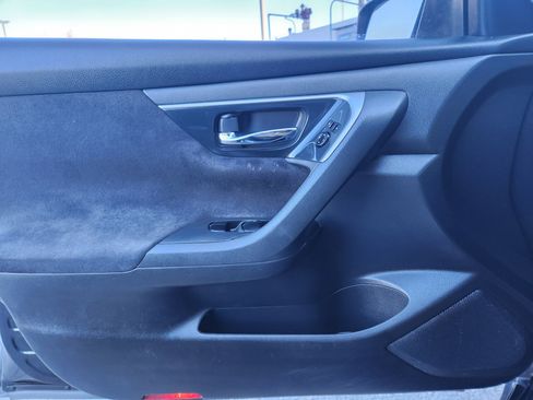 Used 2013 Nissan Altima 2.5 S image 6