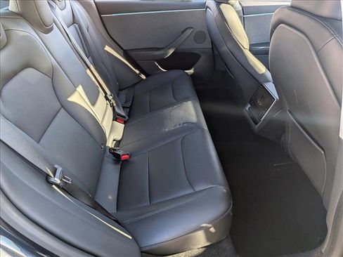 Used 2025 Tesla Model 3 Long Range image 18