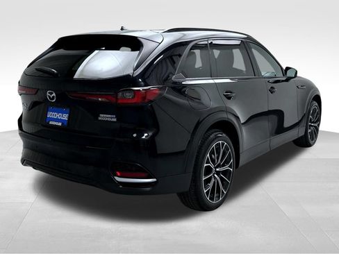 Certified 2025 MAZDA CX-70 Plug-In Hybrid w/ Premium Plus AWD/4WD image 5