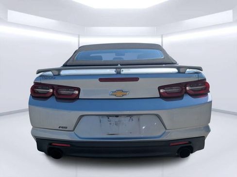 Used 2019 Chevrolet Camaro LT RWD image 4