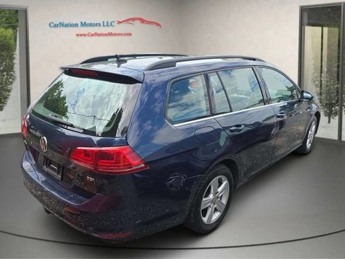 Used 2015 Volkswagen Golf TDI S image 3