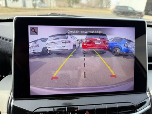 Used 2023 Jeep Compass Limited w/ Elite Group image 27