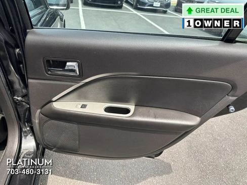 Used 2011 Ford Fusion SEL FWD image 18