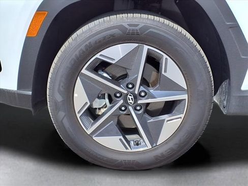 New 2025 Hyundai Tucson SEL image 14