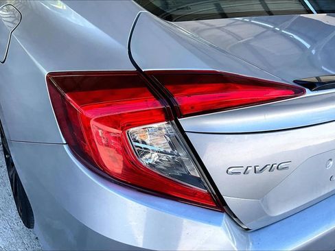 Used 2019 Honda Civic Sport image 20