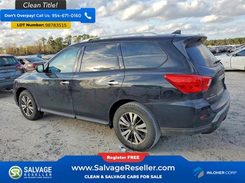 Used 2019 Nissan Pathfinder SV image 3