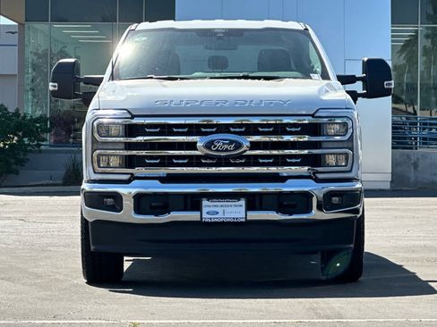 New 2026 Ford F250 XLT w/ XLT Premium Package AWD/4WD image 11