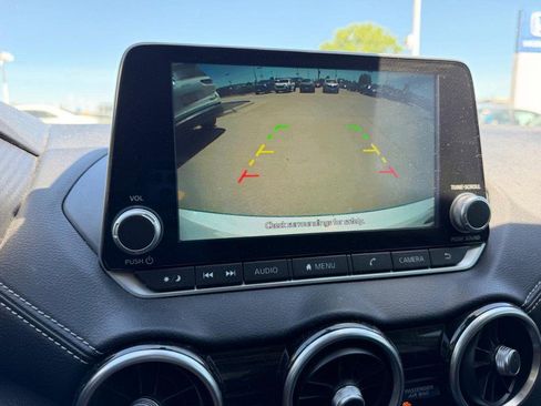 Used 2022 Nissan Sentra SV FWD image 20