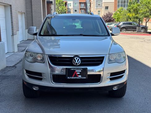 Used 2008 Volkswagen Touareg V6 AWD/4WD image 7