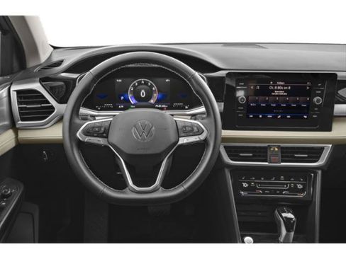 New 2026 Volkswagen Taos SE FWD image 4