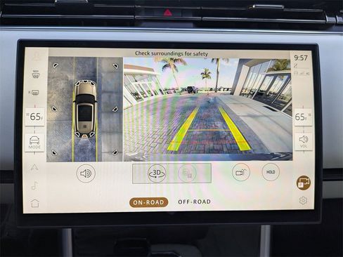 Used 2025 Land Rover Range Rover Long Wheelbase Autobiography image 23