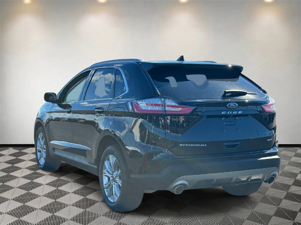 Certified 2024 Ford Edge Titanium AWD/4WD image 5