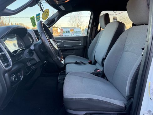 Used 2021 RAM 2500 Big Horn image 16