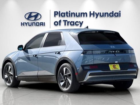 New 2026 Hyundai Ioniq 5 SEL RWD image 6