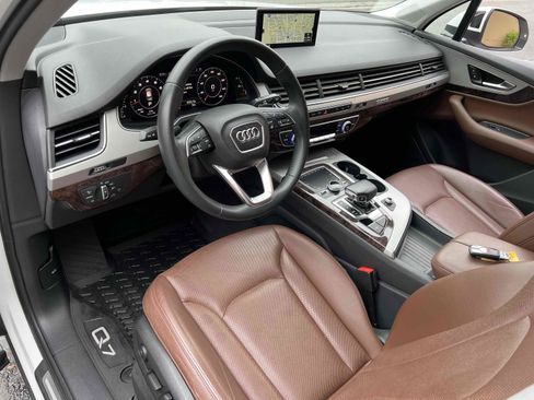 Used 2019 Audi Q7 2.0T Premium Plus image 3