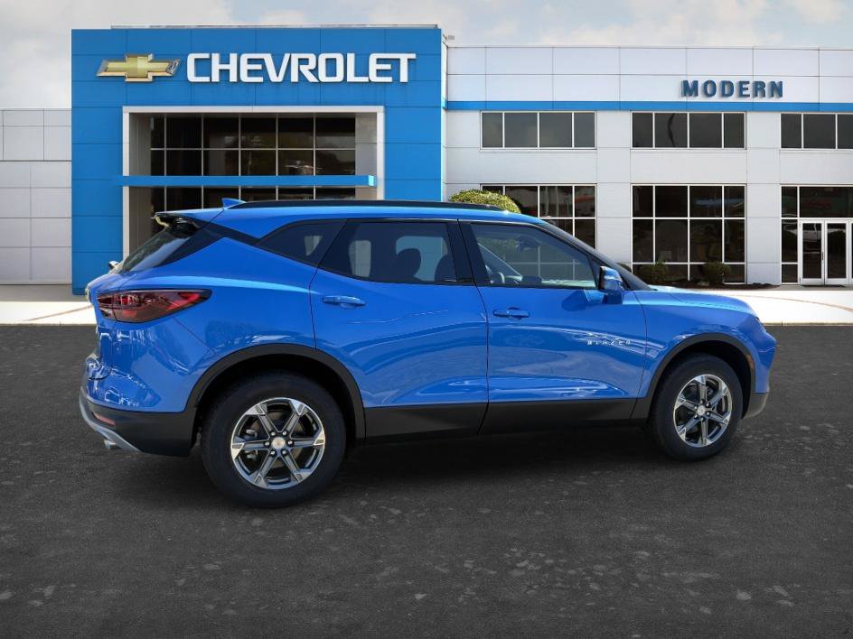 New 2026 Chevrolet Blazer LT AWD/4WD image 5