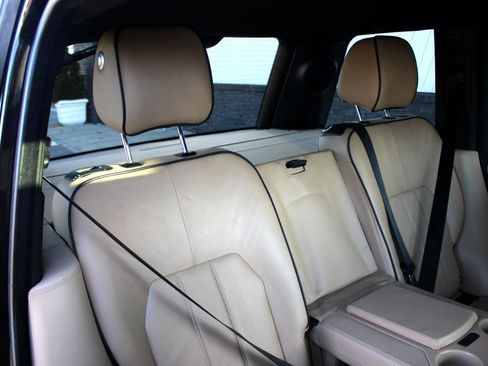 Used 2012 Land Rover Range Rover HSE image 15