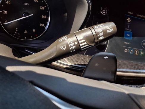 Certified 2023 Buick Envision Preferred FWD image 12