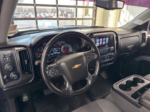 Used 2018 Chevrolet Silverado 1500 LT w/ Texas Edition image 16