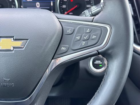 Used 2024 Chevrolet Equinox LT AWD/4WD image 14