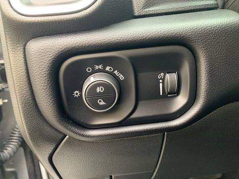 Used 2024 RAM 2500 Big Horn w/ Bed Utility Group image 23