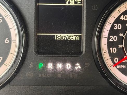 Used 2019 RAM 1500 Tradesman RWD image 4