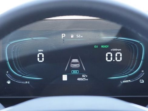 Used 2025 Kia Niro EX FWD image 20