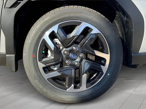 New 2025 Subaru Forester Premium image 12