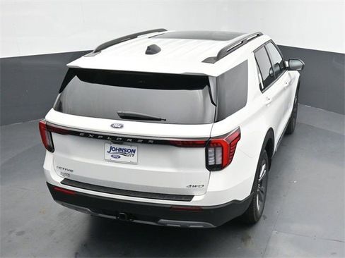 New 2025 Ford Explorer Active w/ Active Comfort Package image 26