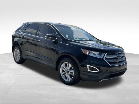 Used 2018 Ford Edge SEL w/ Equipment Group 201A FWD image 12