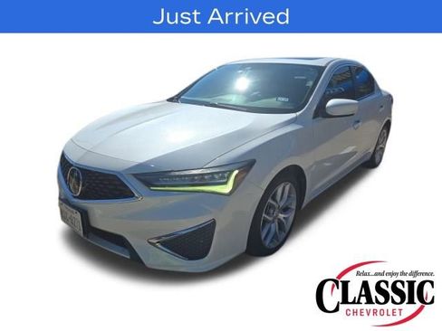 Used 2019 Acura ILX image 1